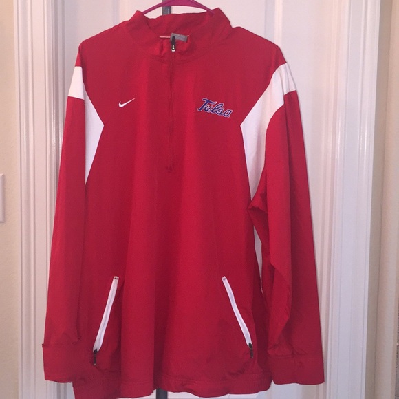 Men’s Nike “Tulsa” Pullover - Picture 2 of 6